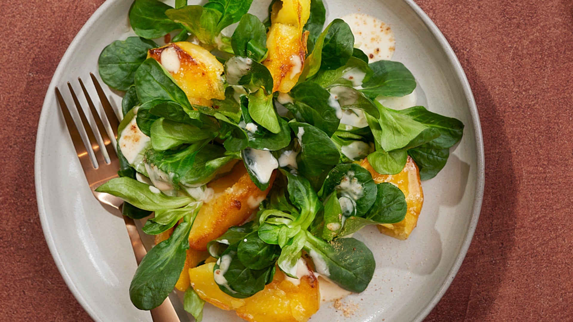 Feldsalat mit CAESAR SALAD