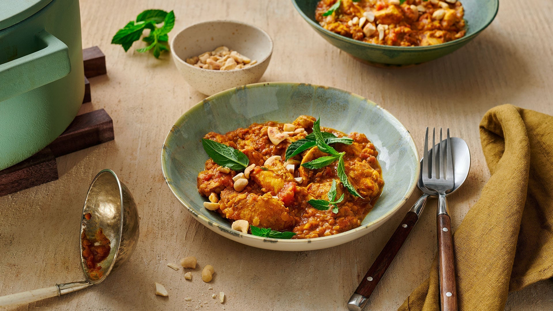 Hähnchen-Curry mit FARBEN VON JAIPUR