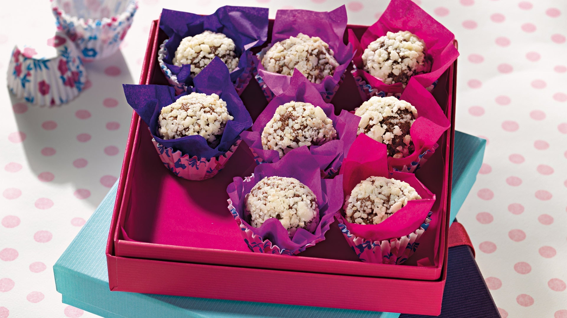 Macadamia-Pralinen mit SISSIS SÜND