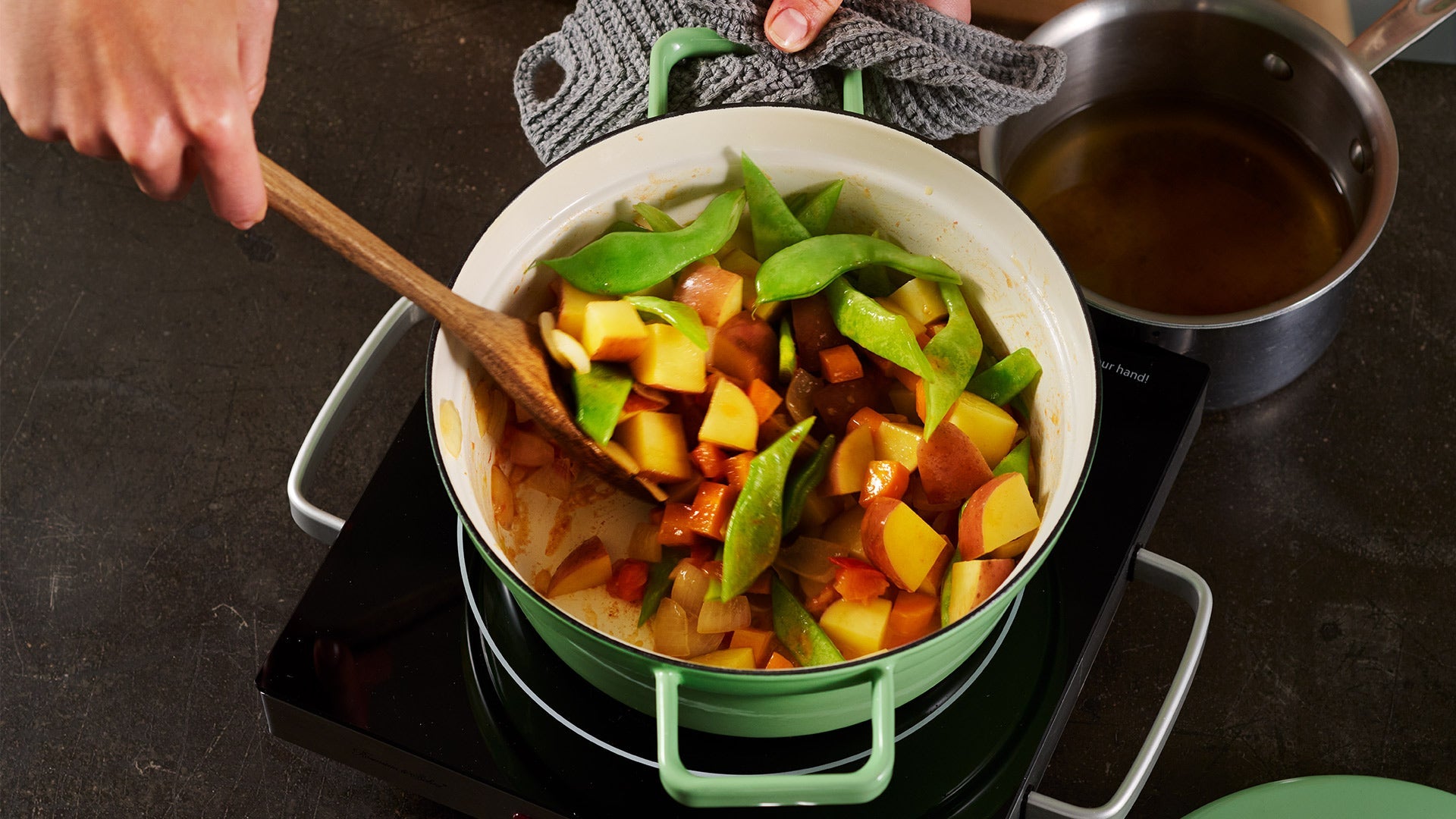 Kartoffelgulasch mit EDLE ERNA